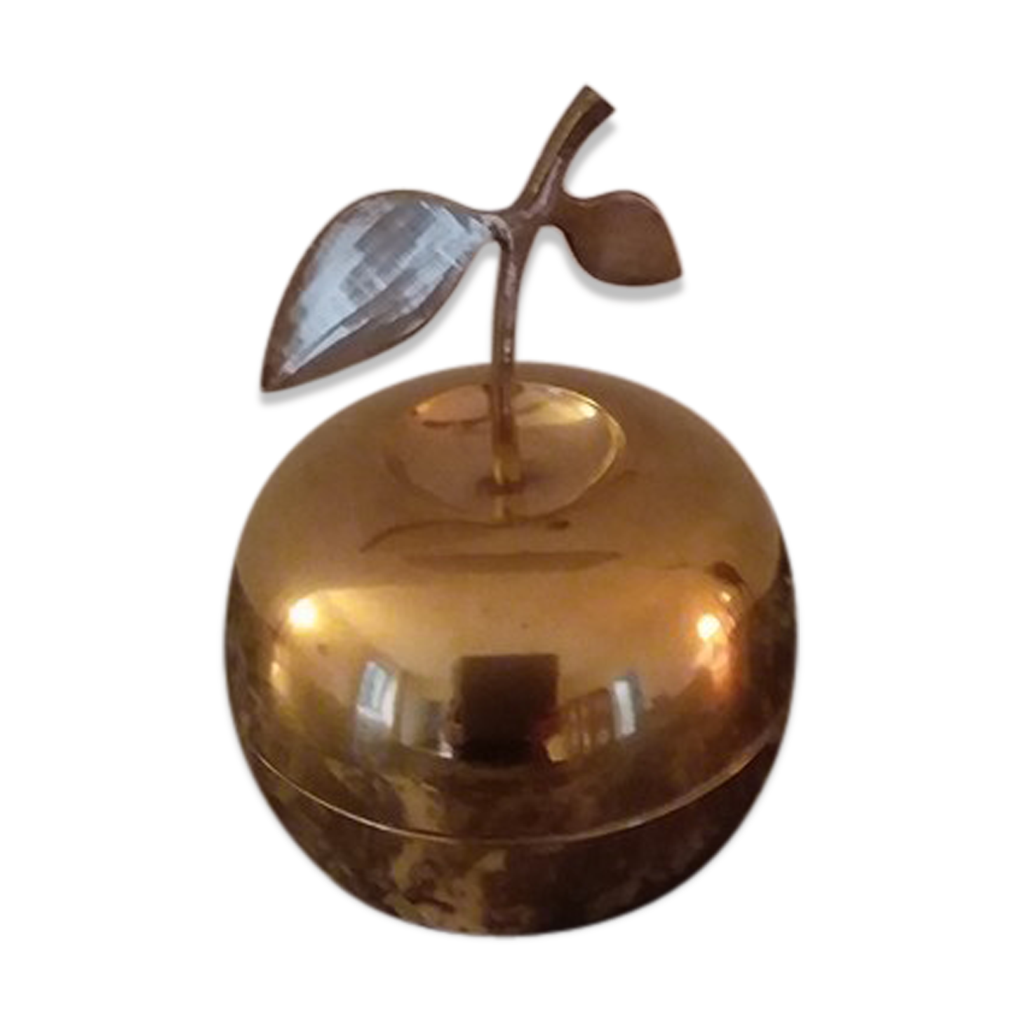 Apple in brass 1970