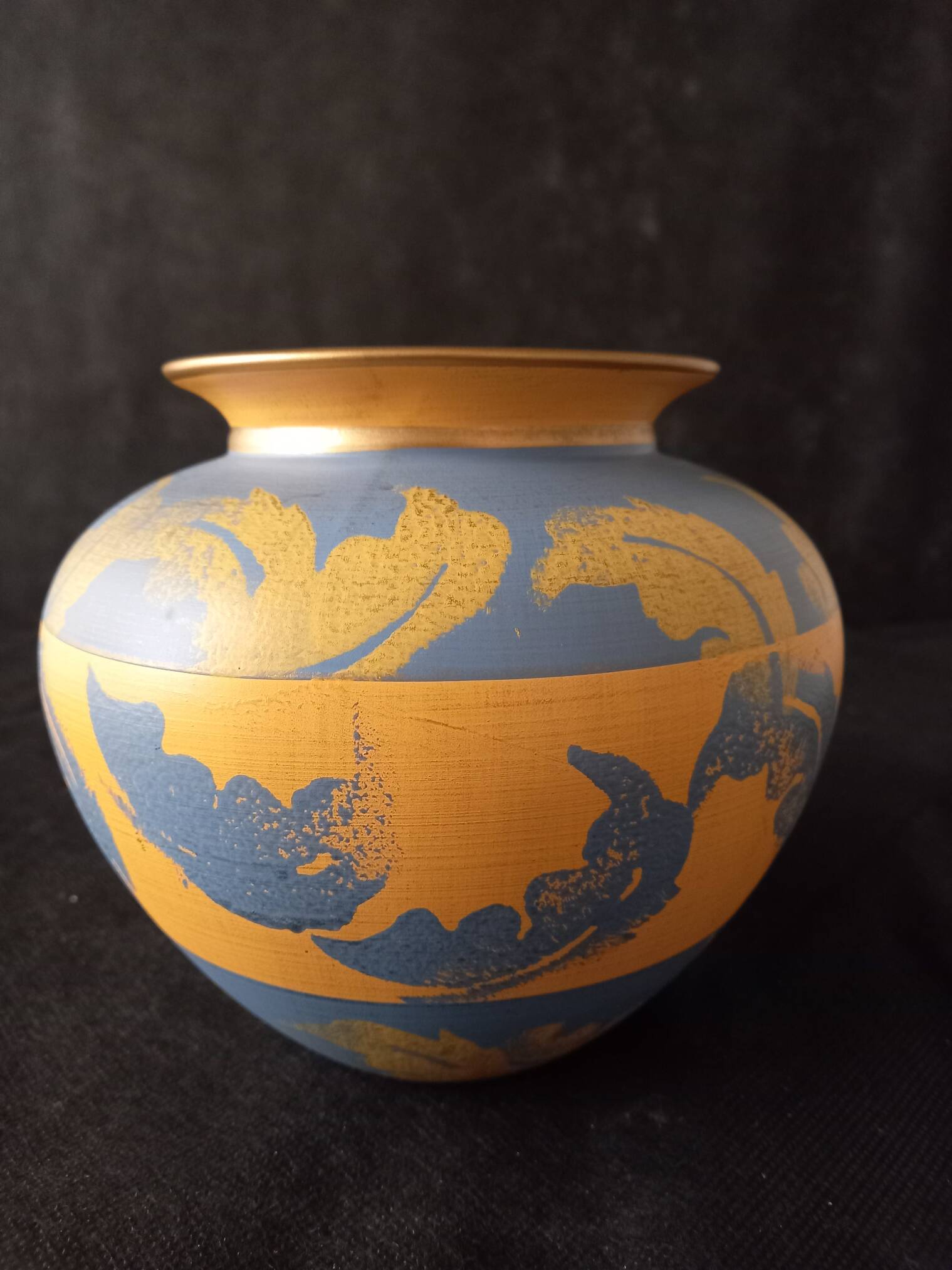 Vase signed DD▲ Foliages Provence Yellow and Blue