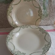Suite de 5 assiettes terre de fer Creil et Montereau