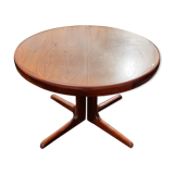 Scandinavian round table in teak 1960