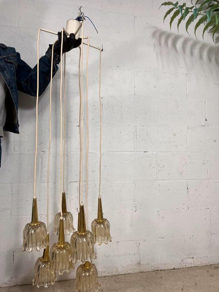 Vintage chandelier with 8 points light