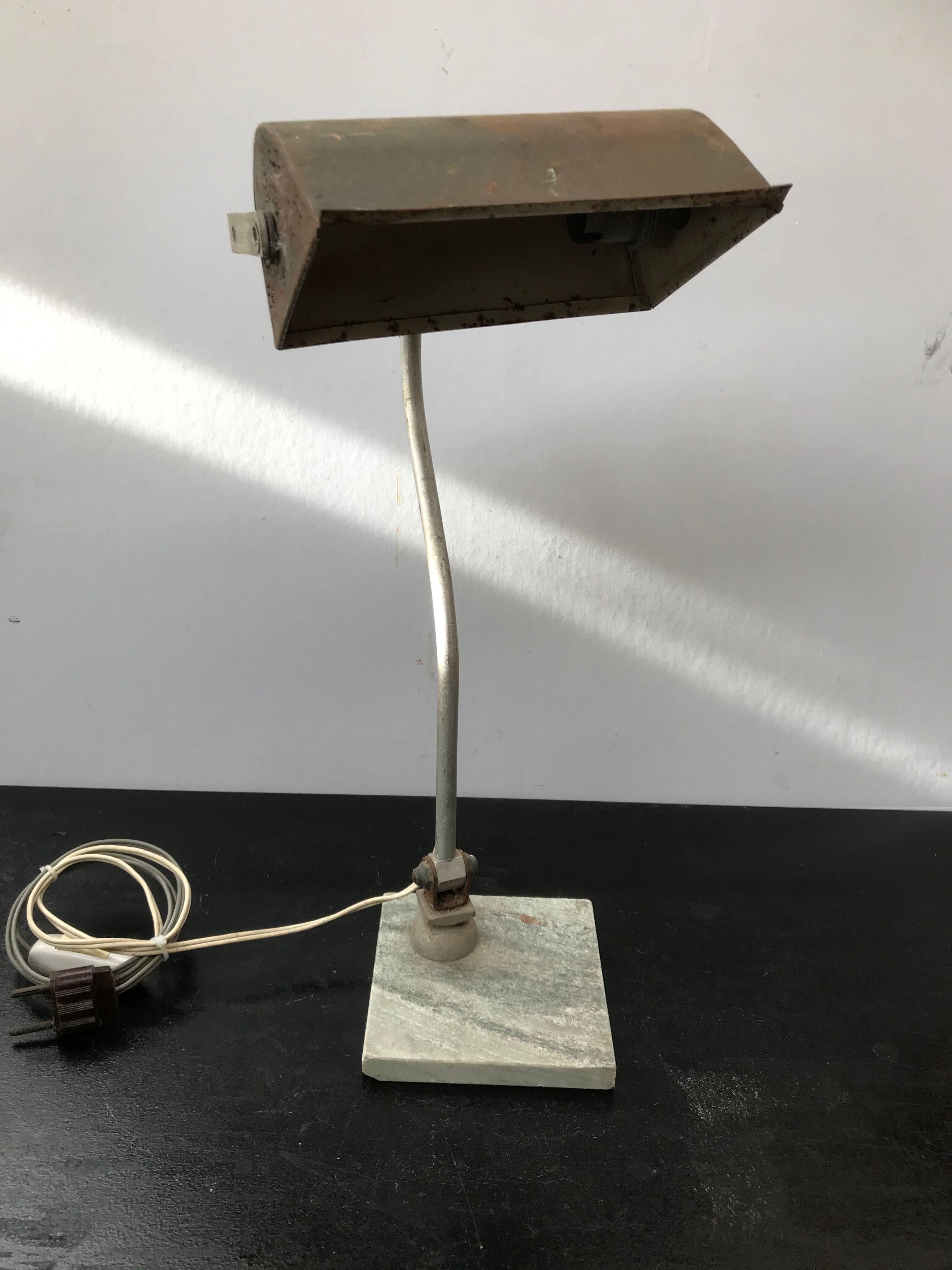 Oriental metal desk lamp
