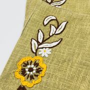 Lot de 4 sets de table vintage brodés en toile de jute