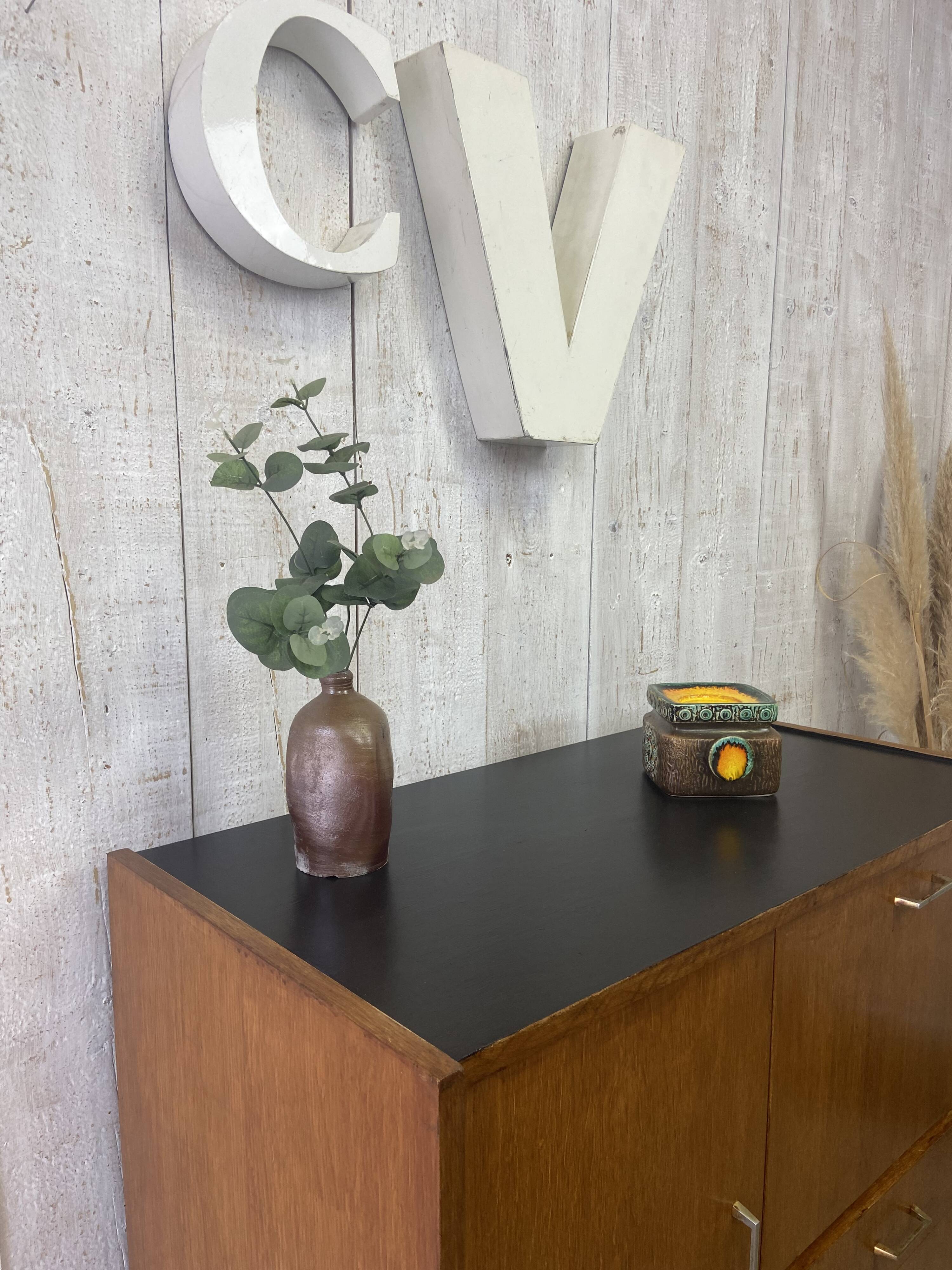 Vintage buffet
