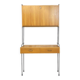 Bureau suspendu