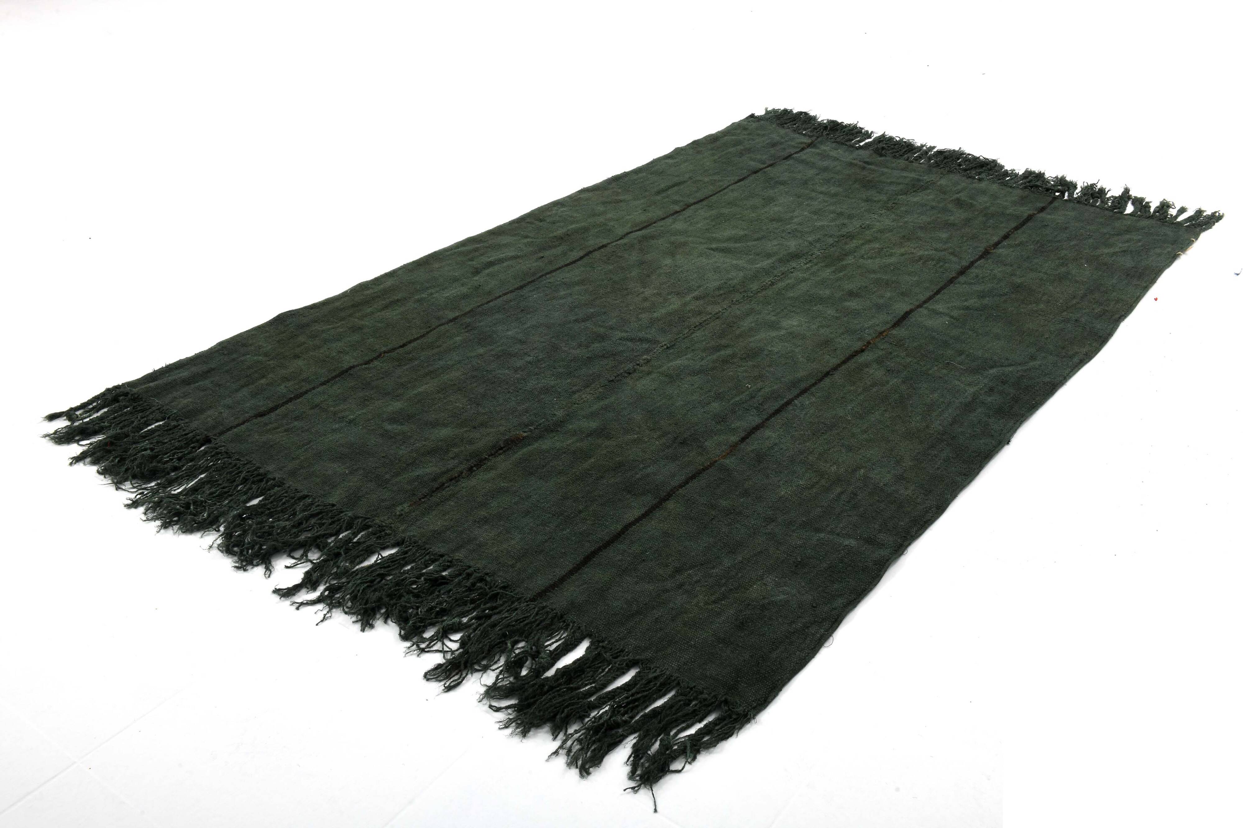 4x5 Dark Green & Black Kilim Rug, 138x150Cm