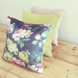 Blue Velvet Chair wooden flowers vintage effects!