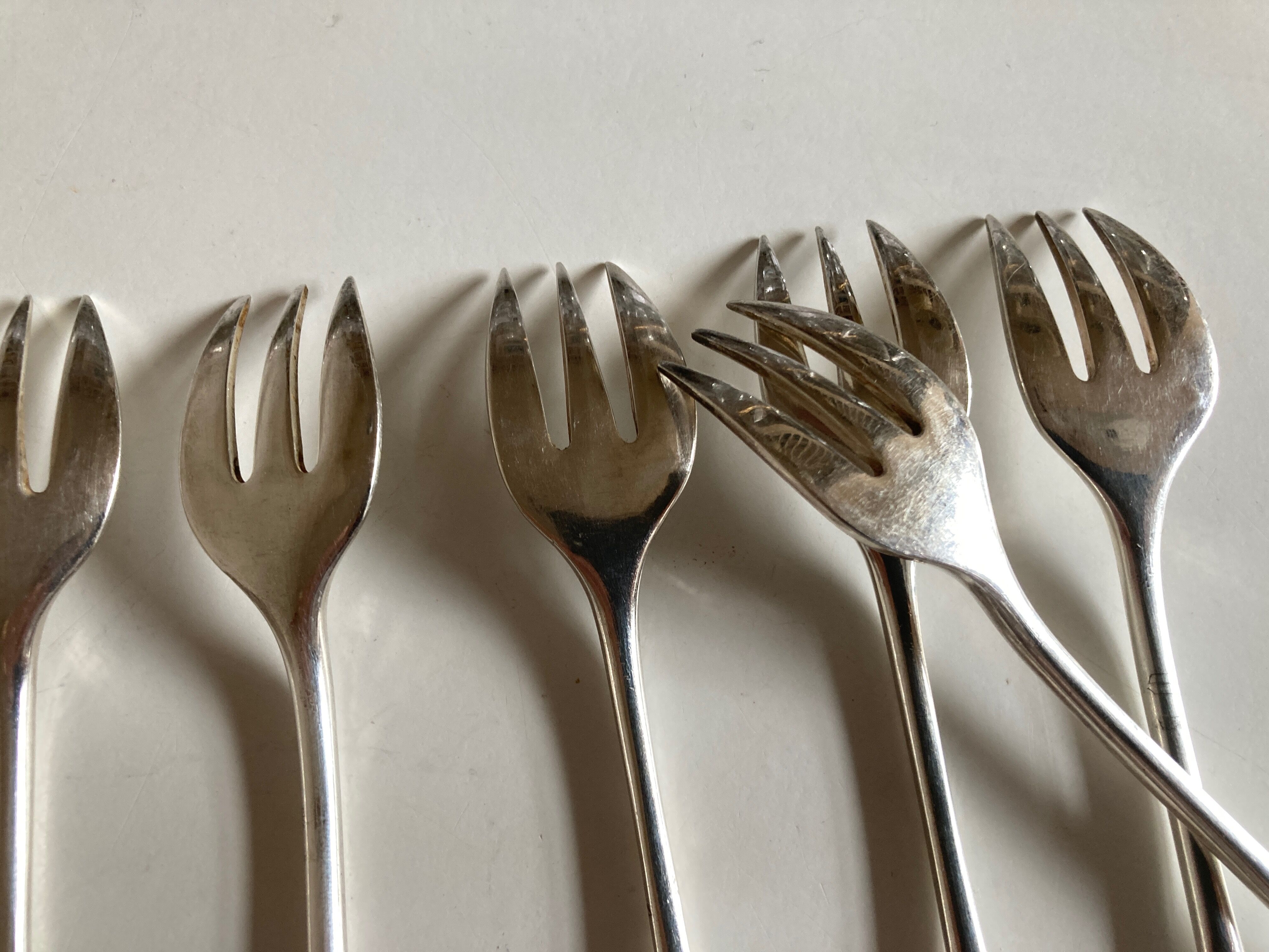 Set de 8 fourchettes à huitres uniplat Alfénide Christofle