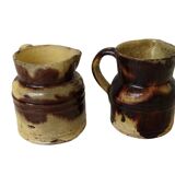 Petite paire de pichets anciens en céramique française de Dieulefit