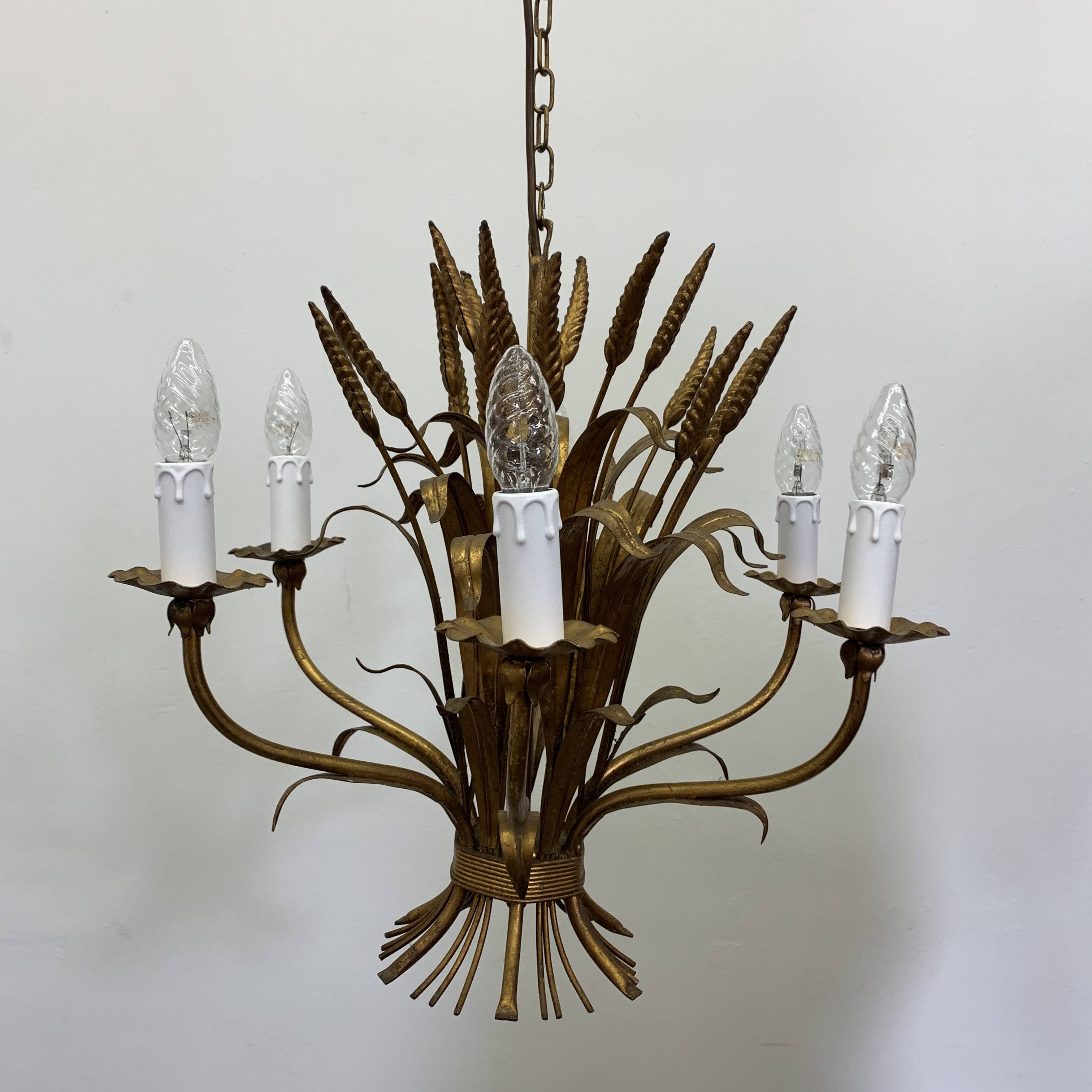 Large wheat sheaf leaf gold gilt chandelier, 1960’s