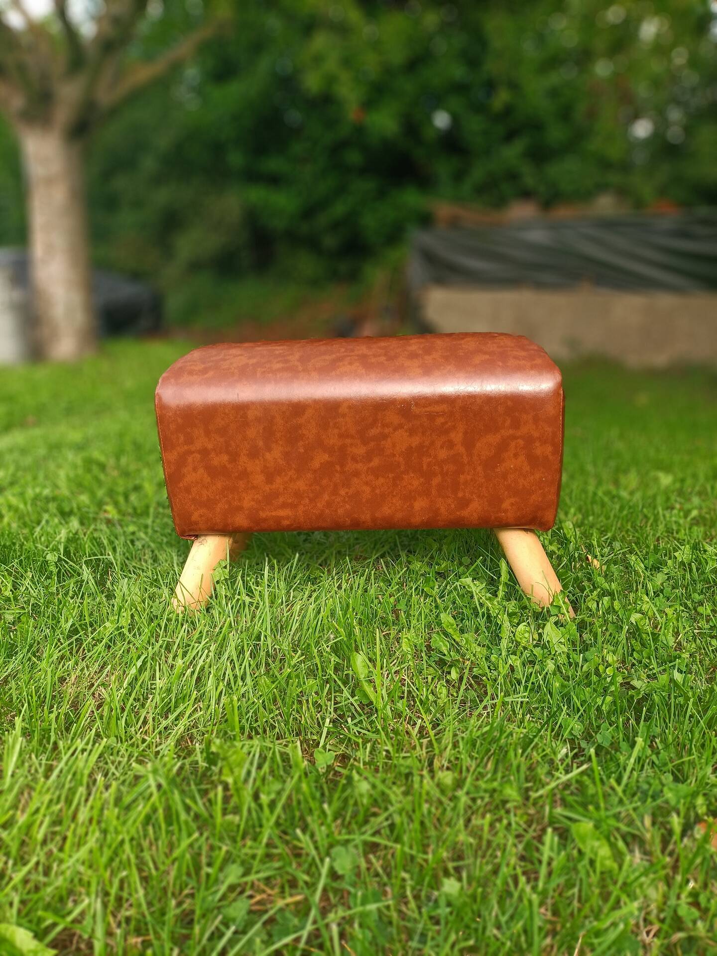 Tabouret cuir