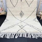 Handmade pure wool beni ourain rug, size 200x300 cm.