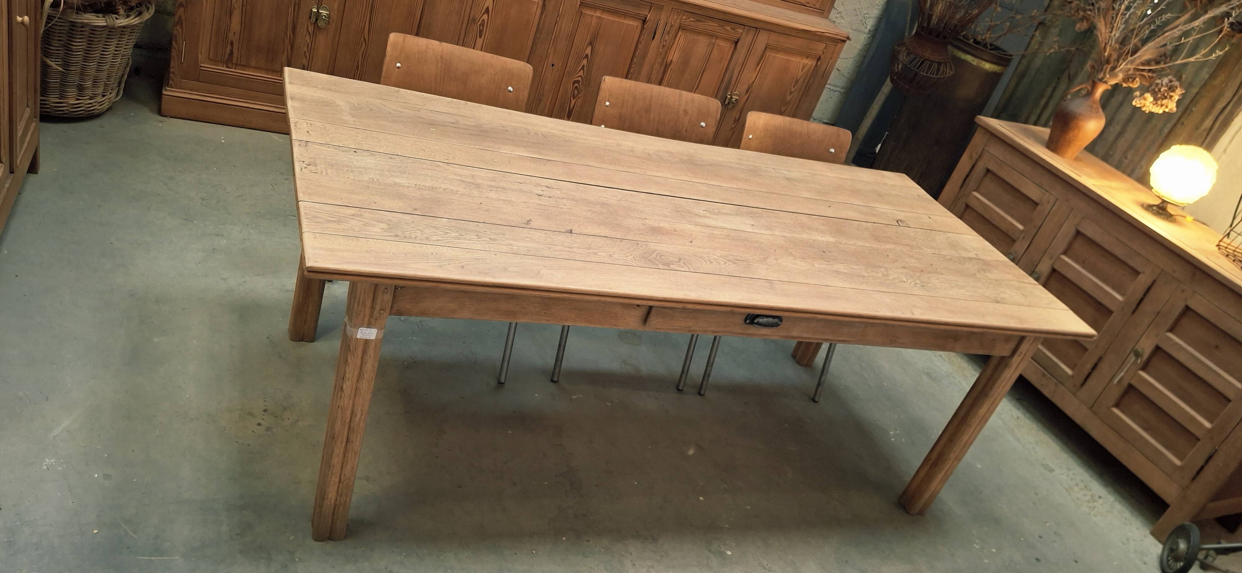 Table de ferme en chêne massif