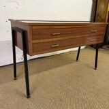 Vintage console old knitter