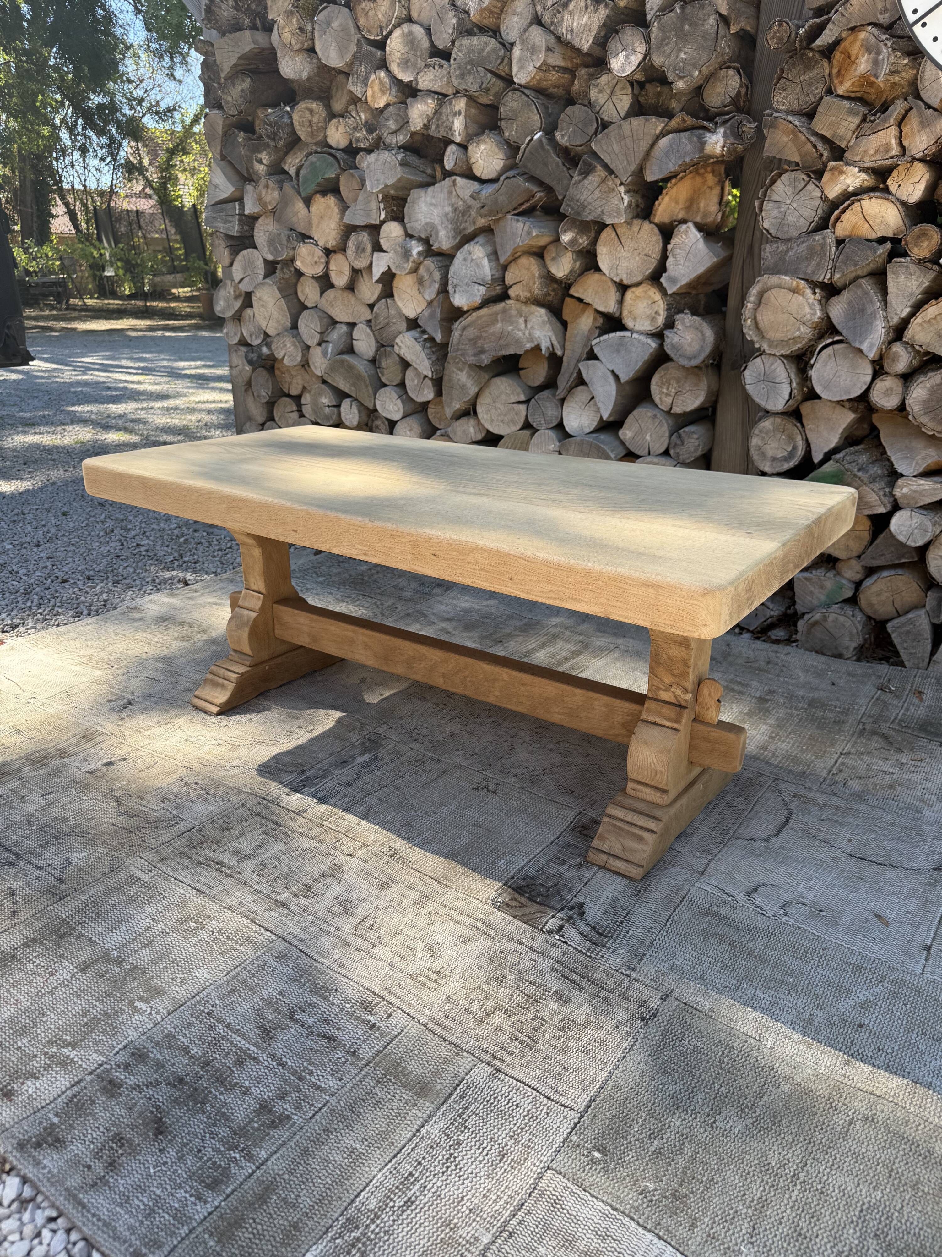 Table basse monastère
