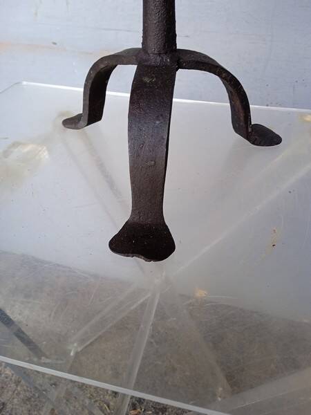 Brutalist wrought iron candle holder ep 1940/50
