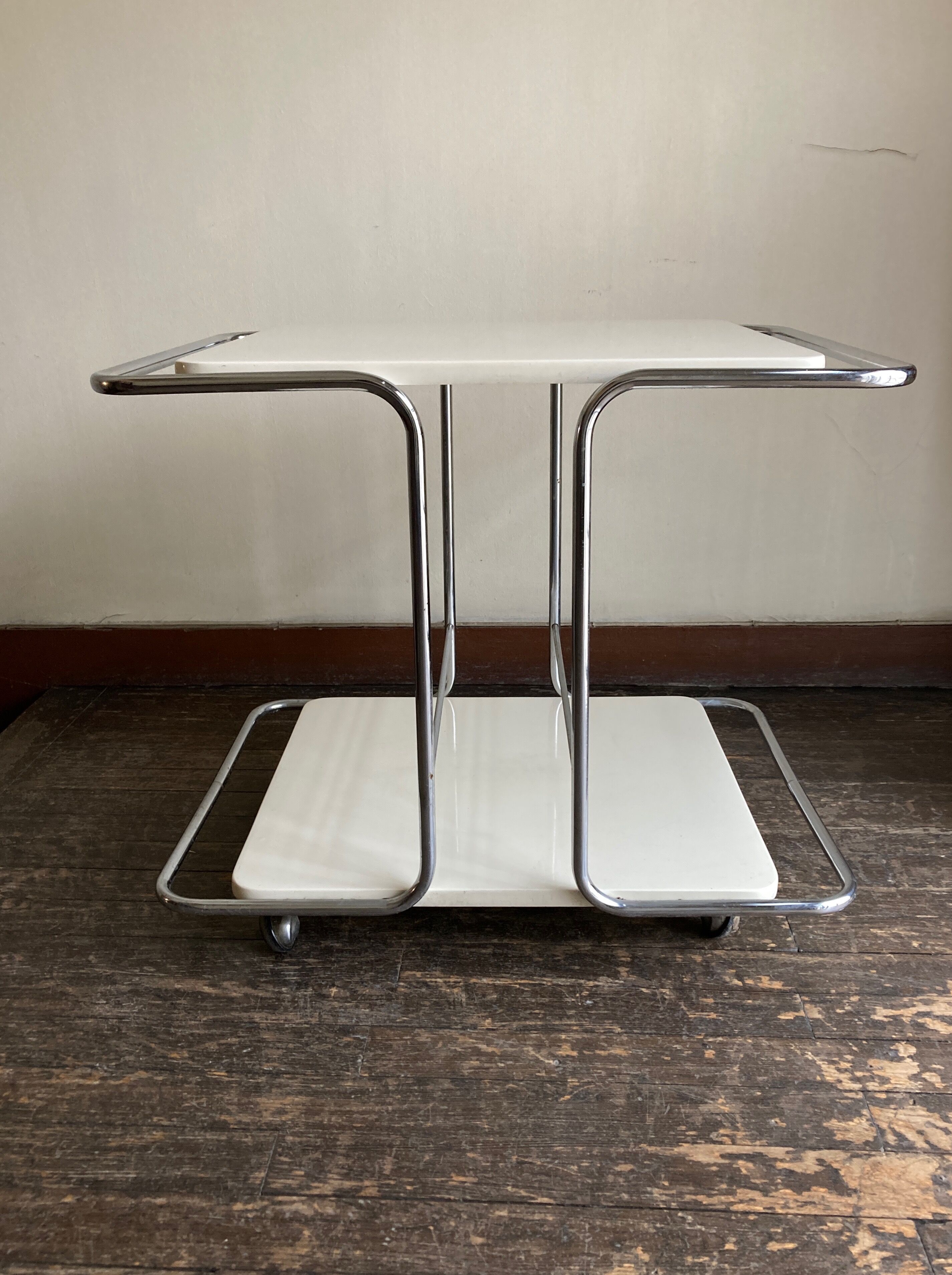 White trolley Italian design side table 1970