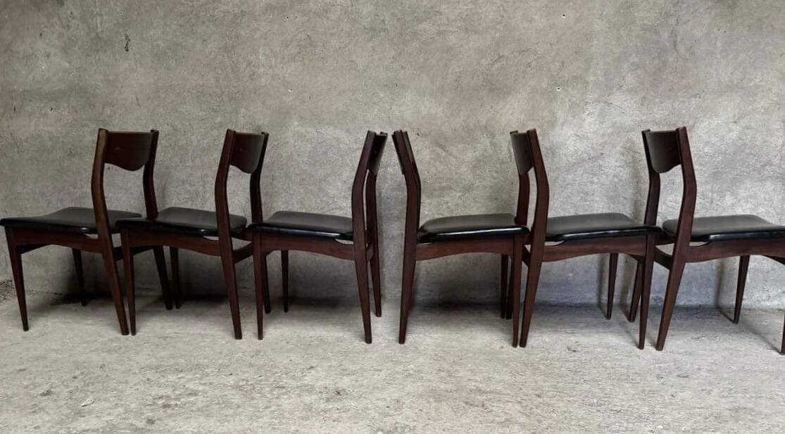 Series Set of 6 vintage Scandinavian rosewood chairs from the 1960s