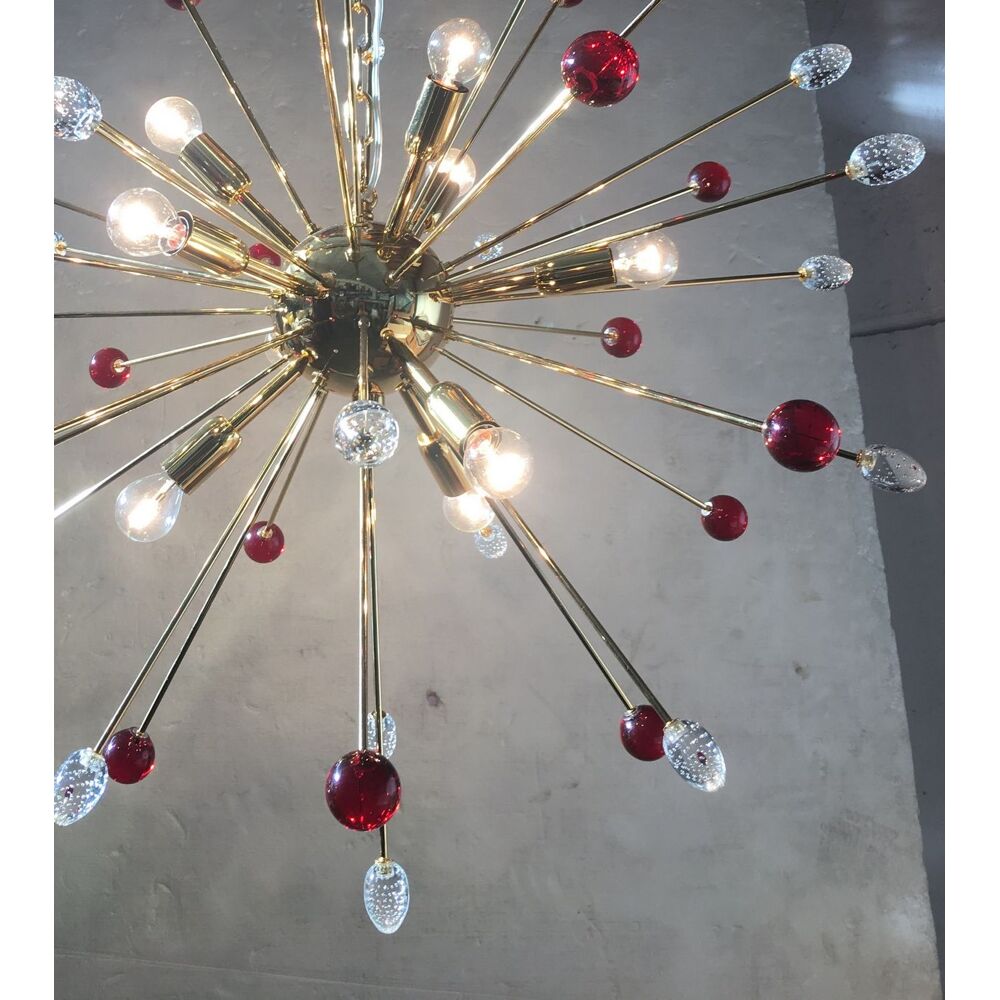 Transparent and red “star” chandelier in sputnik murano glass