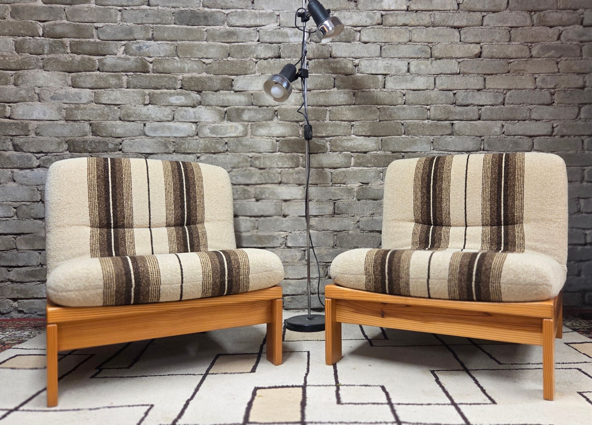 Pair of vintage 1970s armchairs in solid pine.