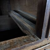 Provincial commode from the 18th century in oak