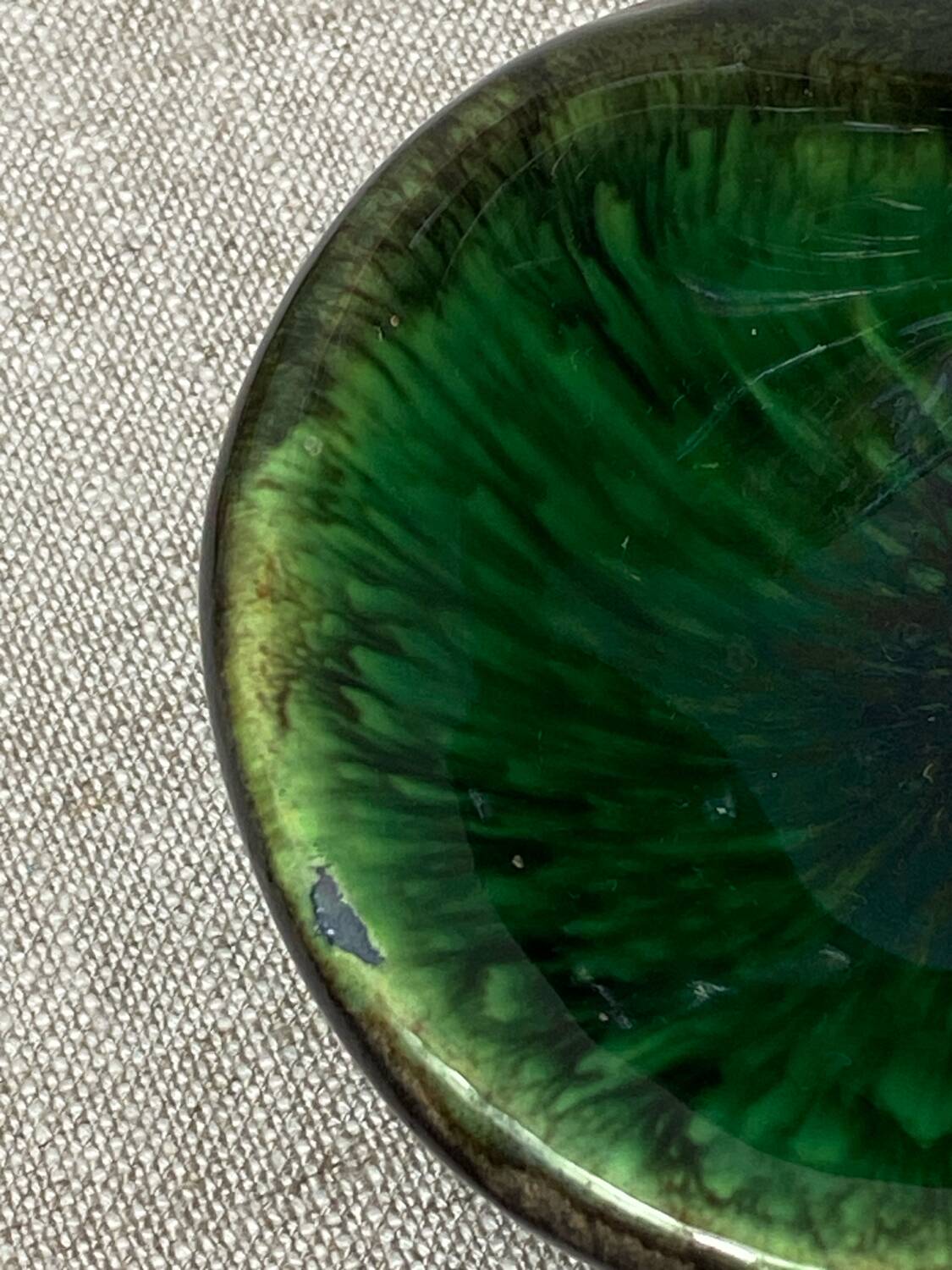 Ceramic ashtray, pocket tray