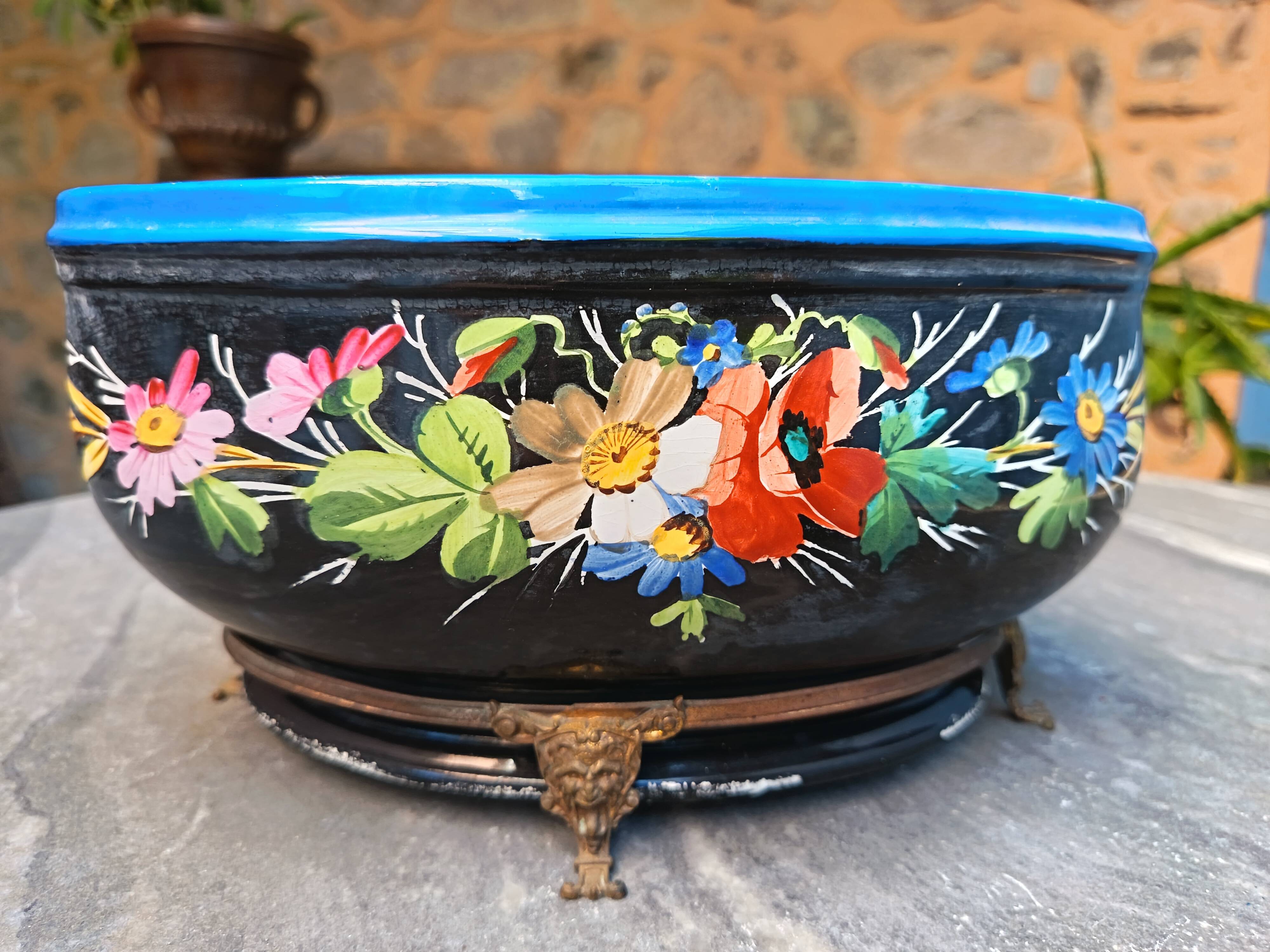 Planter with bronze mount - 1870