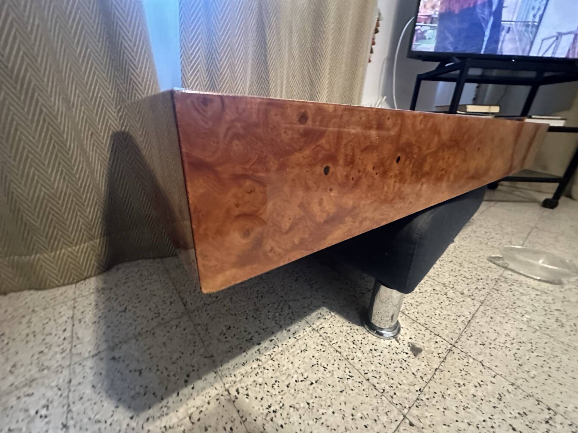 Rectangular coffee table in elm burl