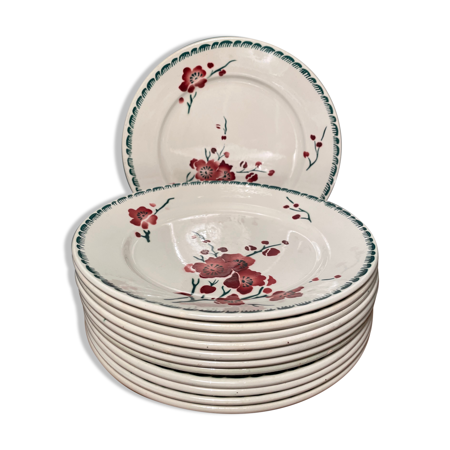 Set of 12 vintage flat plates