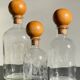 BOUTEILLES Verre Gravé et Bois VINTAGE