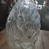 Bouteille en verre moulé