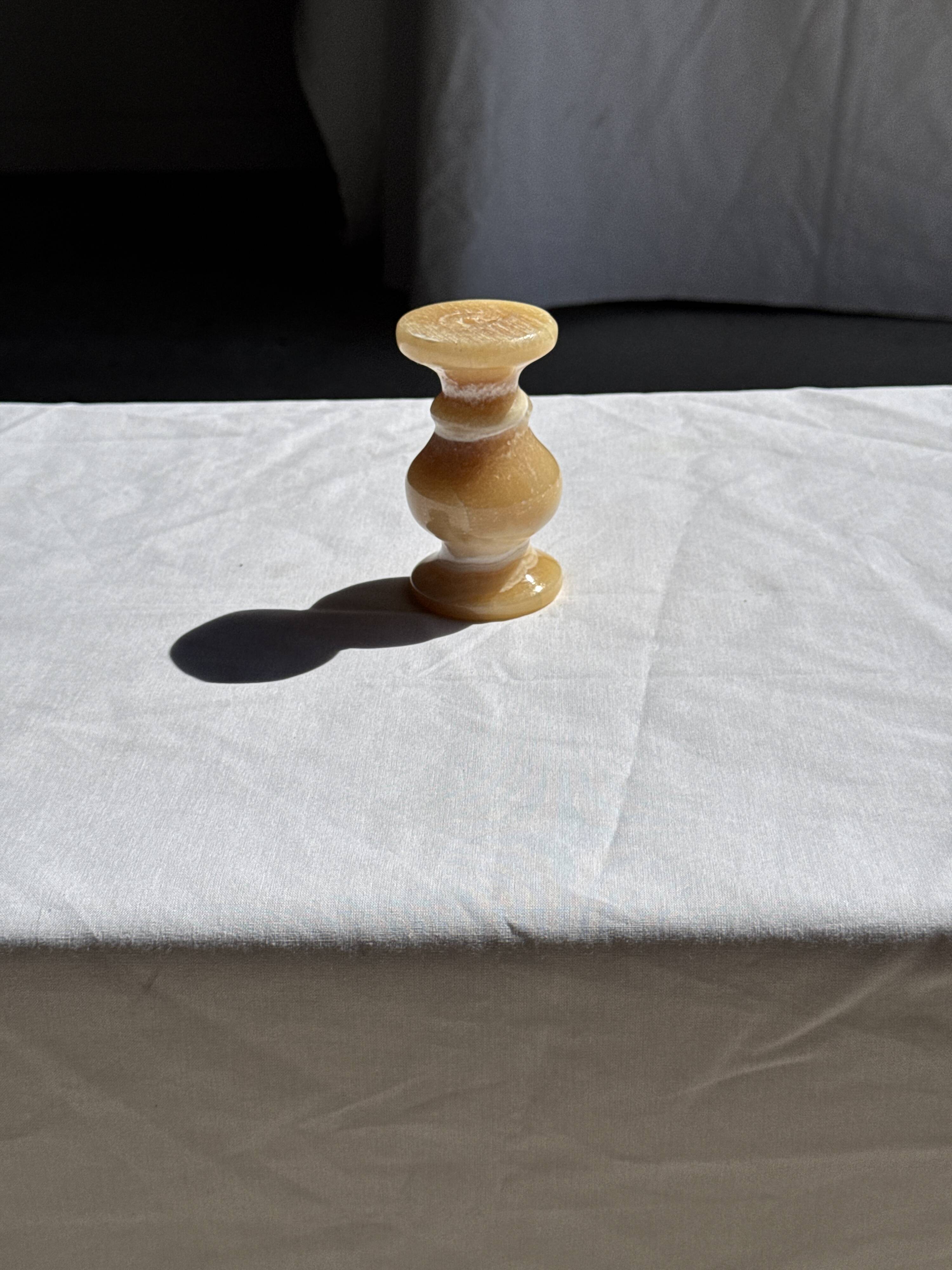 Small vintage candle holder in yellow onyx, H10 D5.5.