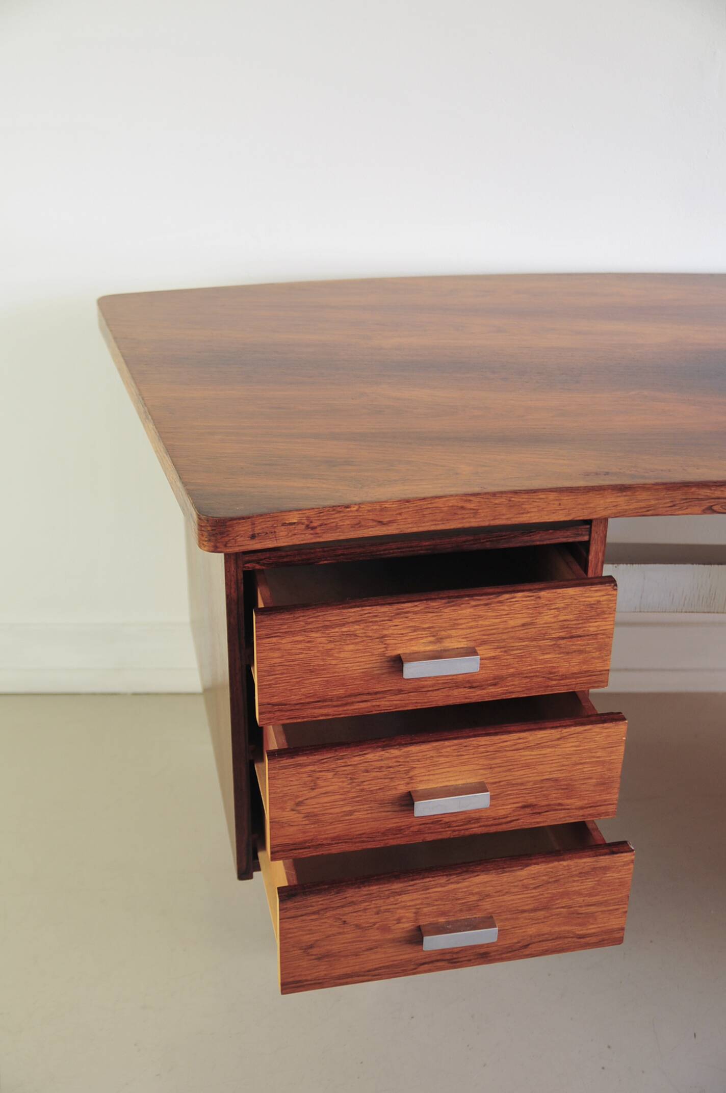 vintage boomerang desk Pastoe