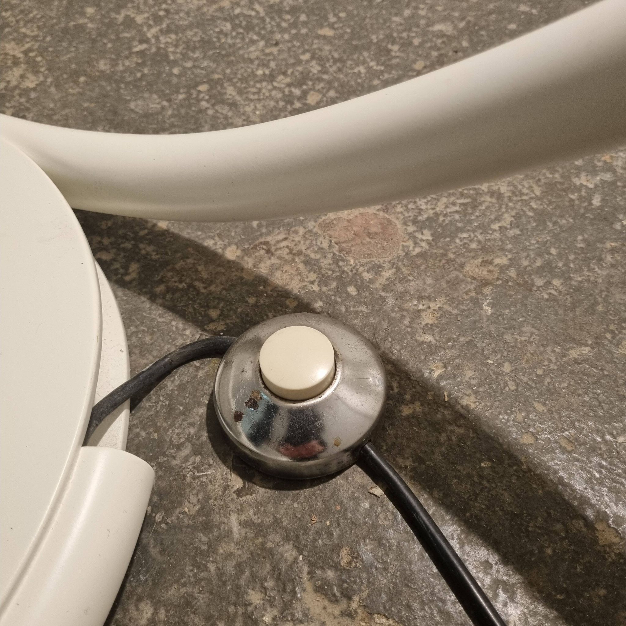Lampadaire Serpente Blanc par Elio Martinelli pour Martinelli Luce
