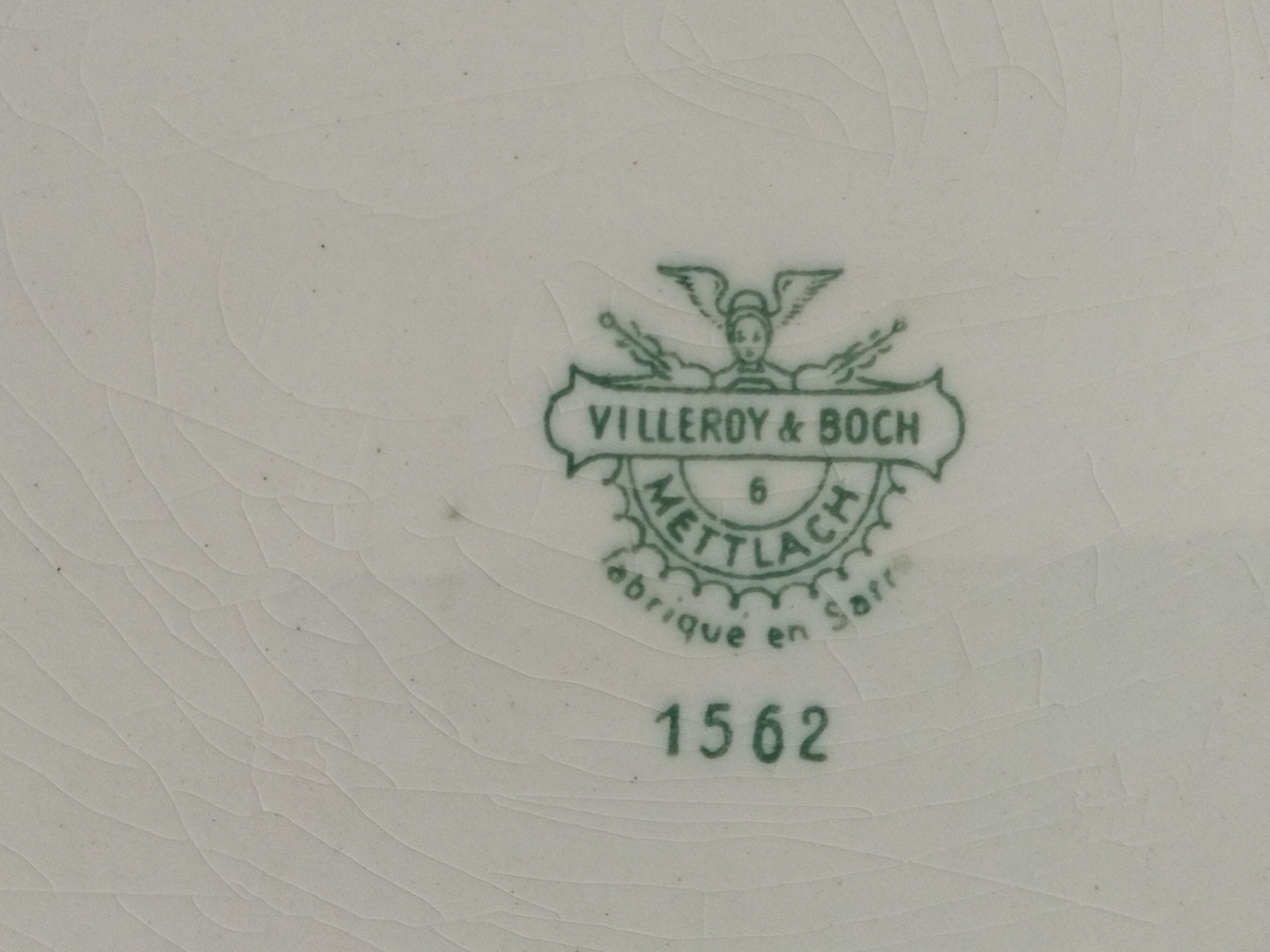 Antique Villeroy & Boch Mettlach earthenware dish 1562 Old Strasbourg / Alt Strassburg