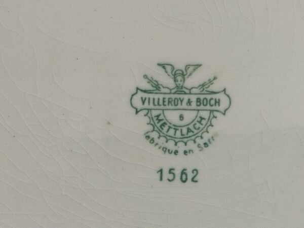 Plat ancien en faïence Villeroy & Boch Mettlach 1562 Vieux Strasbourg / Alt Strassburg