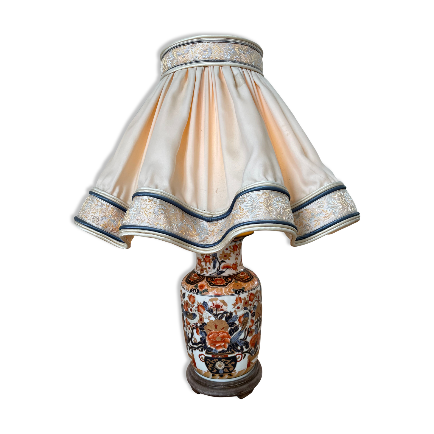 Ceramic lamp