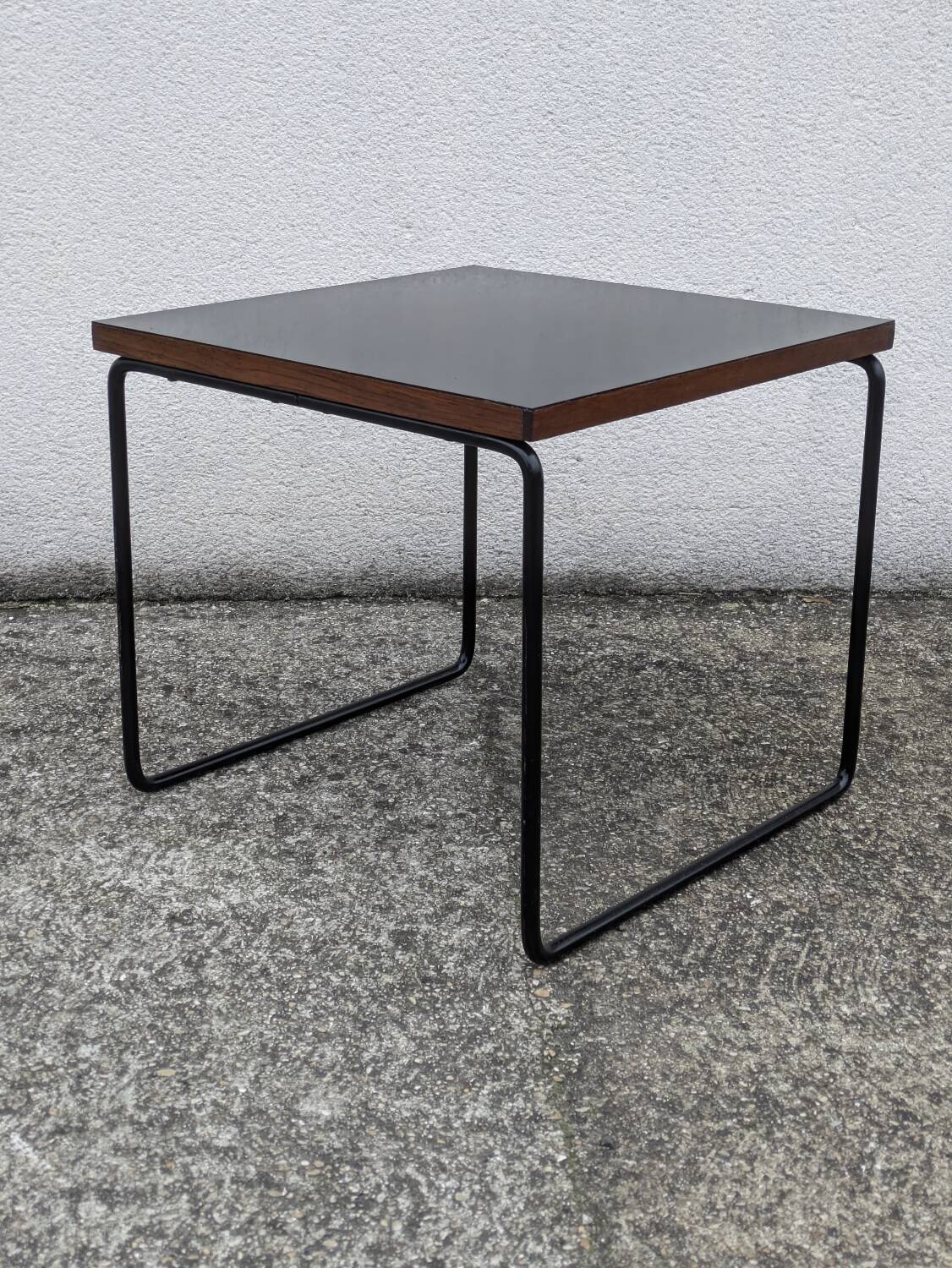 Vintage coffee table called "flying" by Pierre Guariche, Steiner edition, 1960s