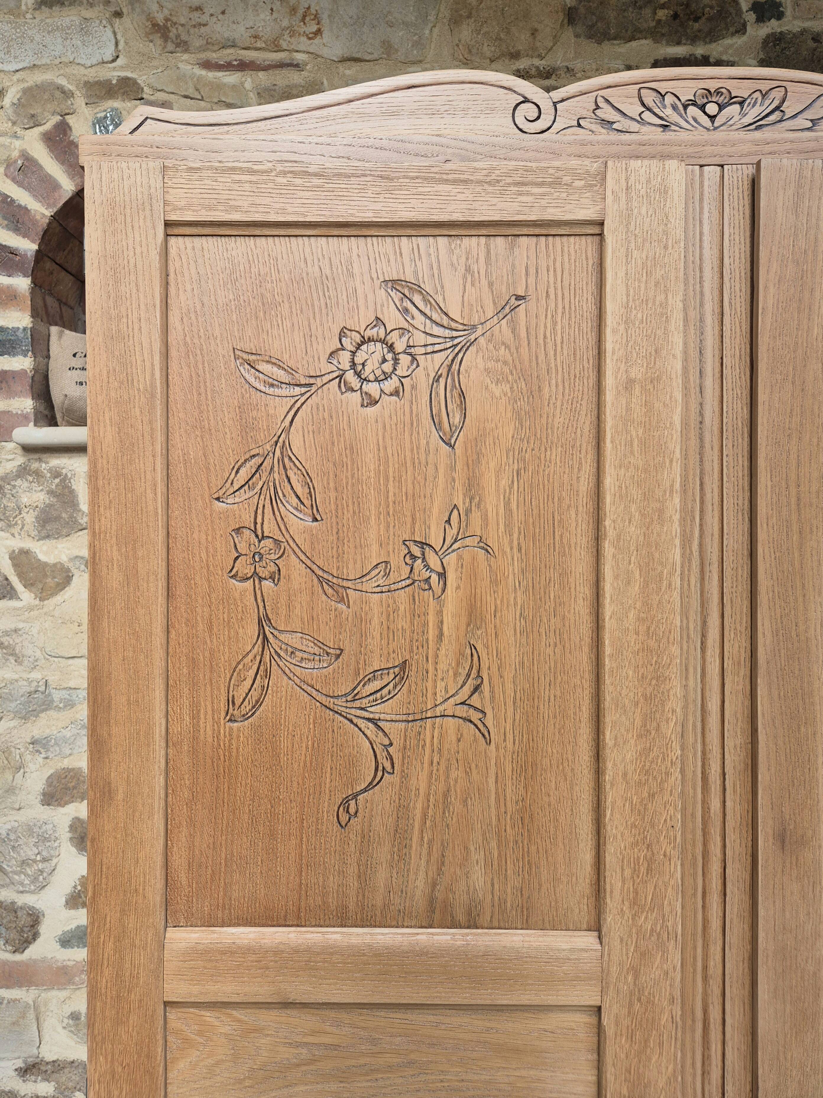 Armoire parisienne art déco