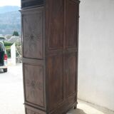 Carved oak bonnet maker, late 19th century