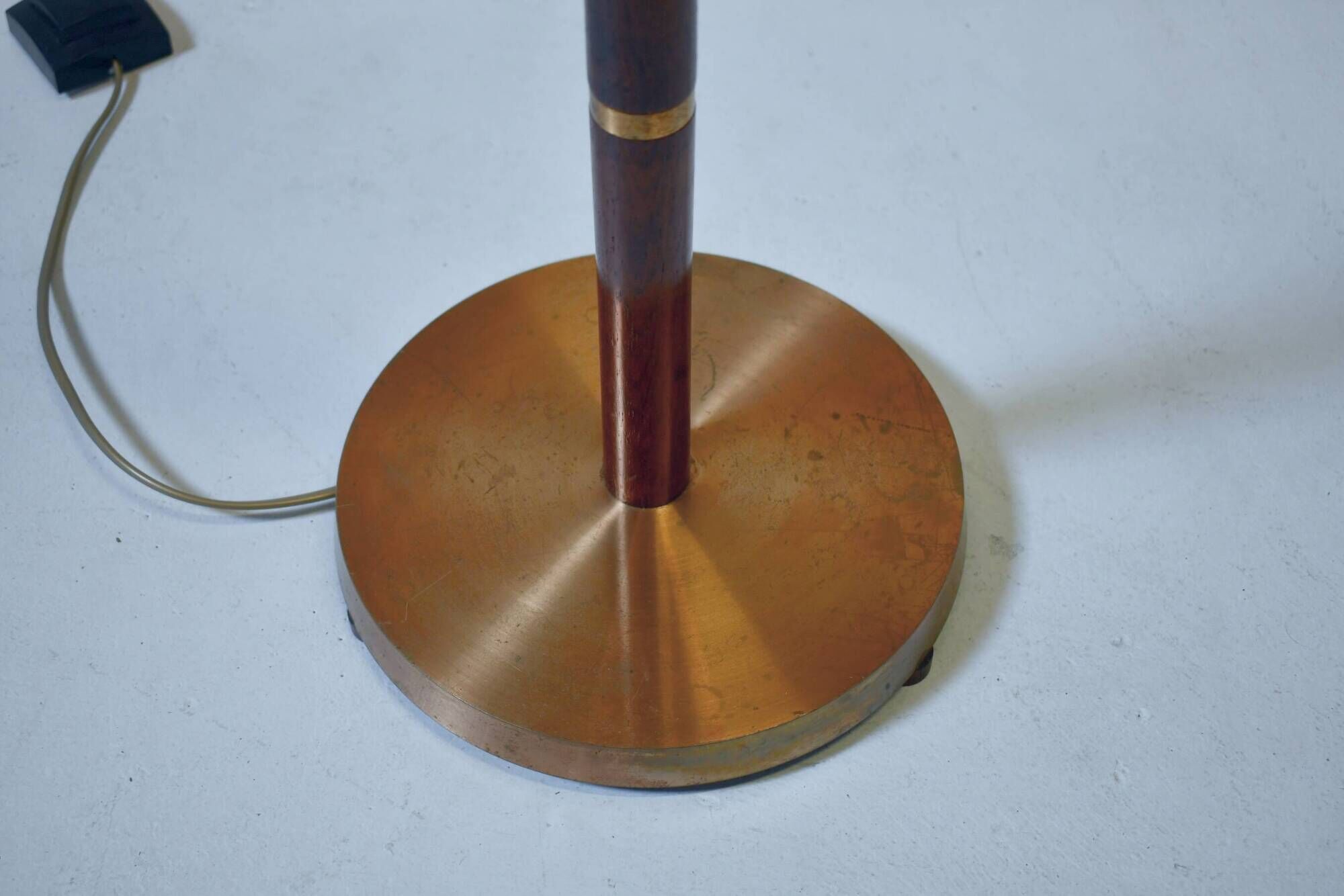 Floor lamp designed by Kofod Larsen. 1960s