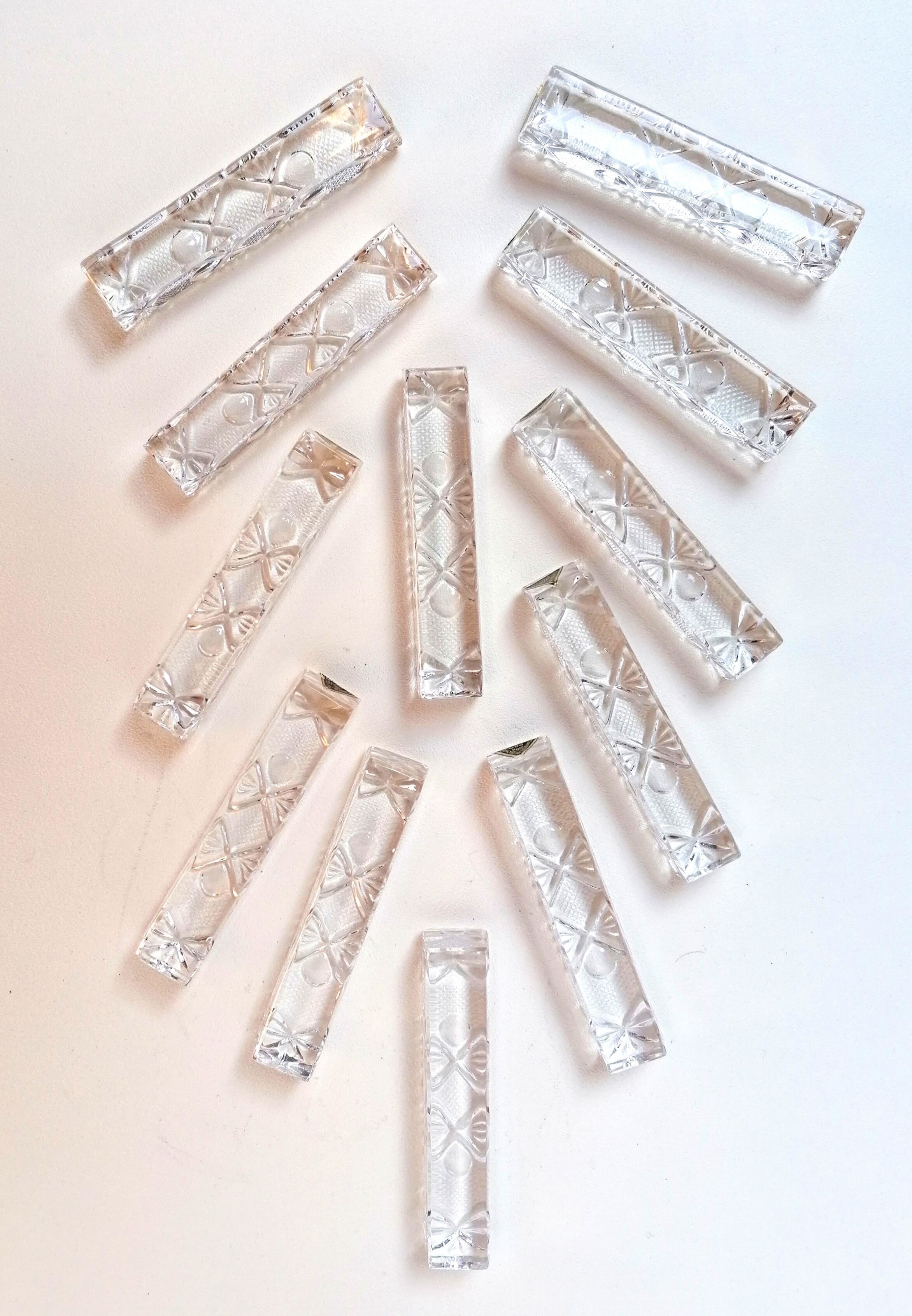 Coffret de 12 porte-couteaux en cristal
