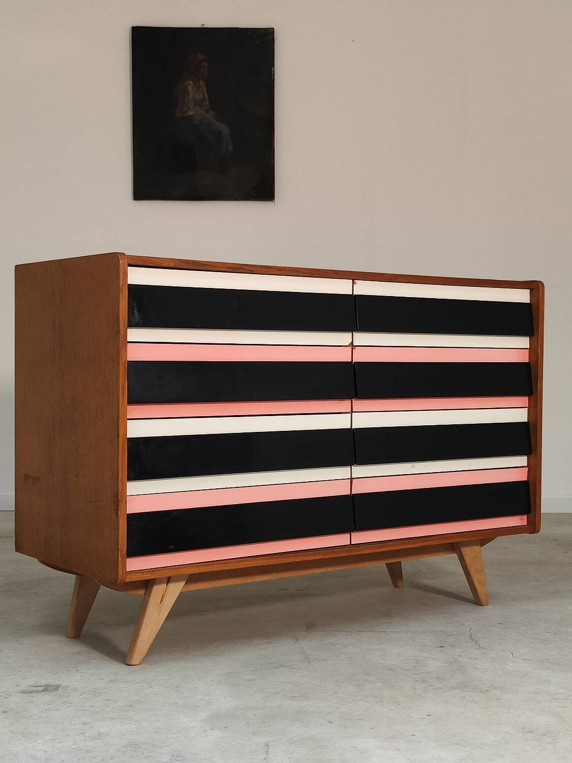U-453 pink chest of drawers, old edition by Jiri Jiroutek for Interier Praha 1960