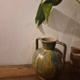 Ceramic vase
