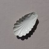 White ceramic dish, shell shape