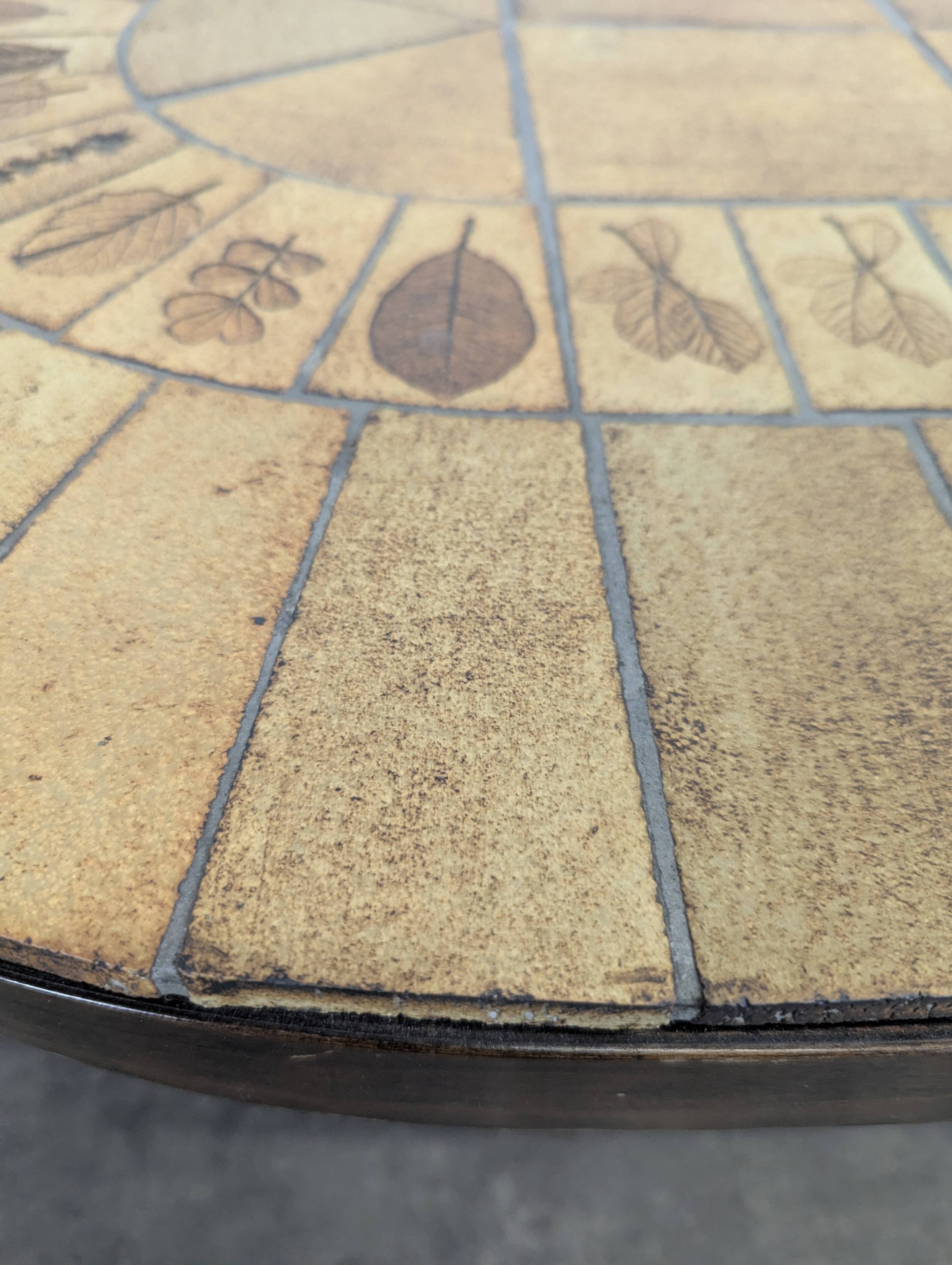 Table basse modèle Herbier de Roger Capron