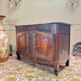 Buffet provençal en noyer d’époque Louis XV XVIII