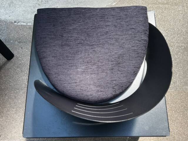 Pair of Patrice Bonneau designer chairs - Genexco Edition - 1980s