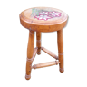 Tabouret tripode bois massif pieds tournés assise décor fleurs, style champêtre / artisanat 1999