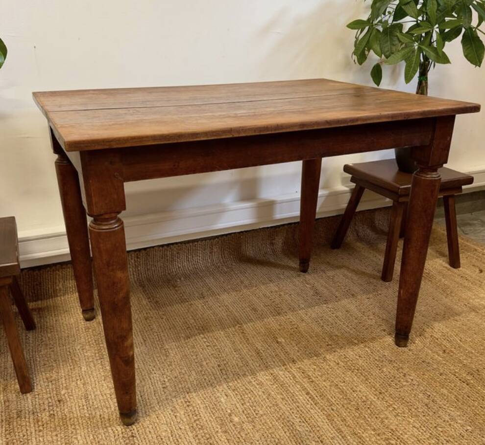 Table de bistrot ancienne en bois massif